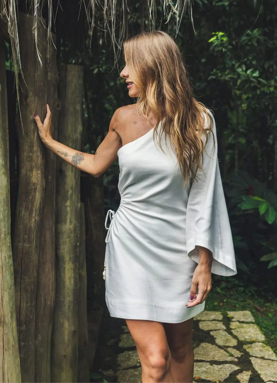 Vestido de linho off-white Camila