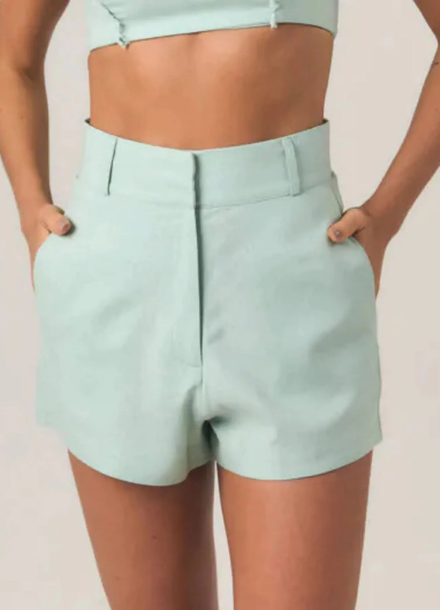 Short de linho verde-menta Lari