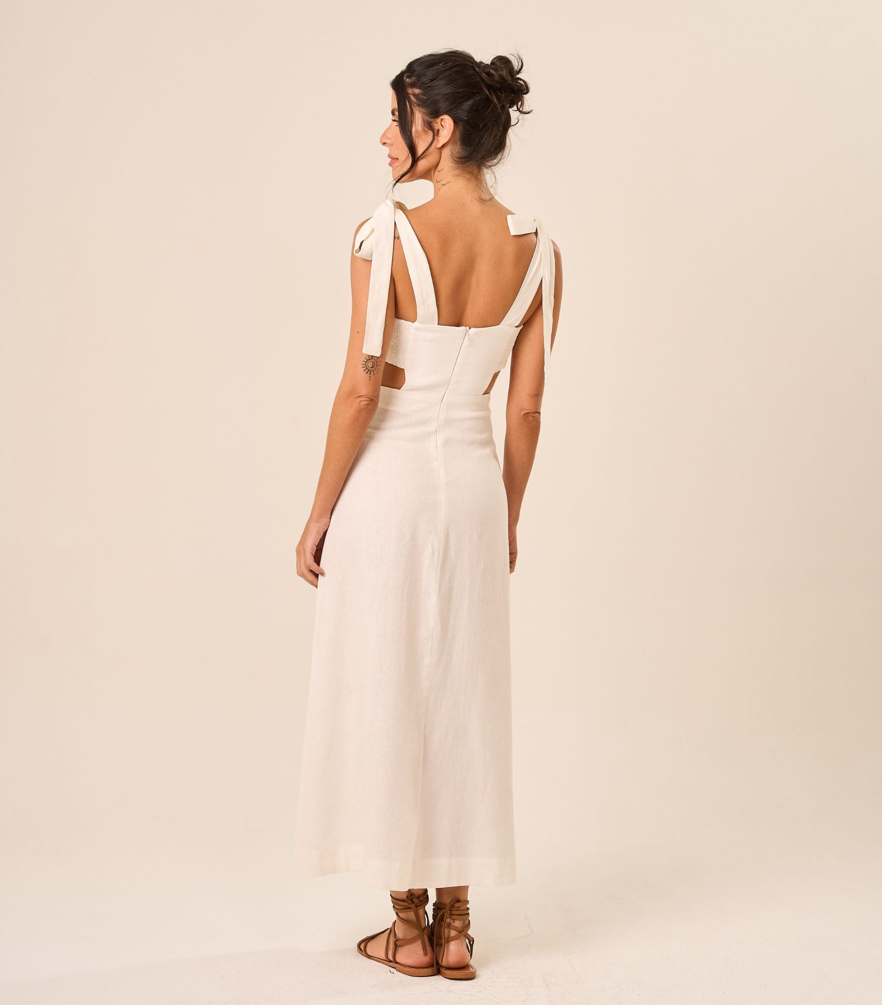 Vestido de Linho off-white Gisele