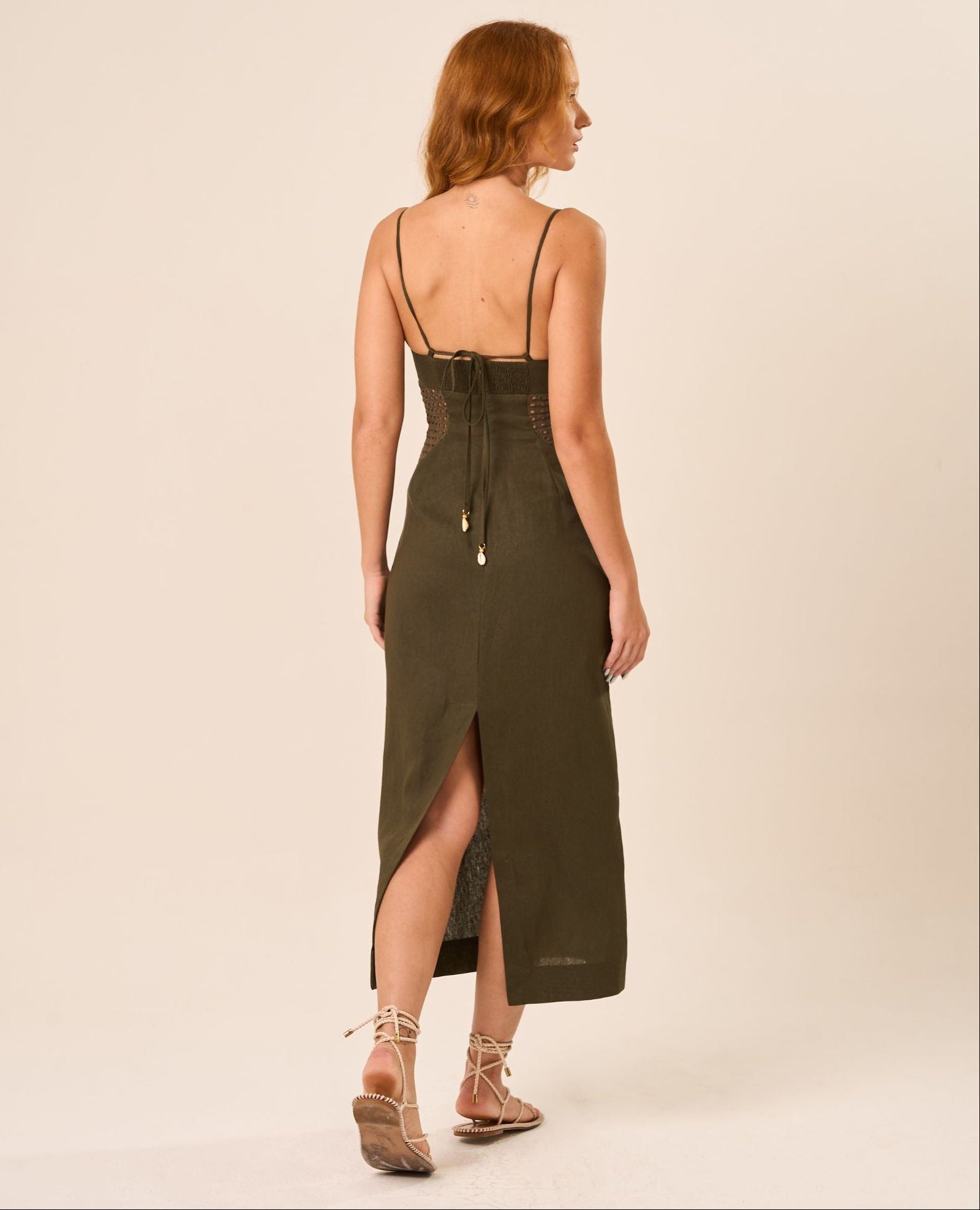 Vestido de Linho com Laise militar