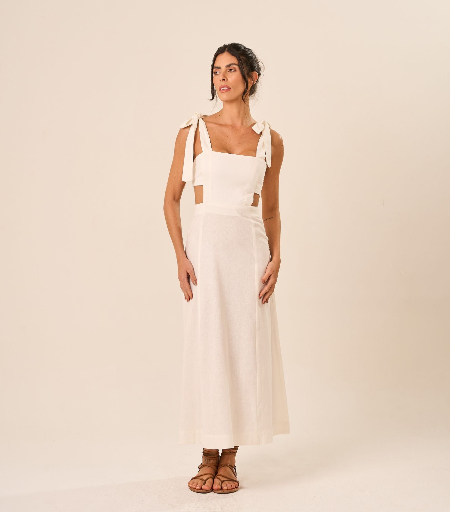 Vestido de Linho off-white Gisele