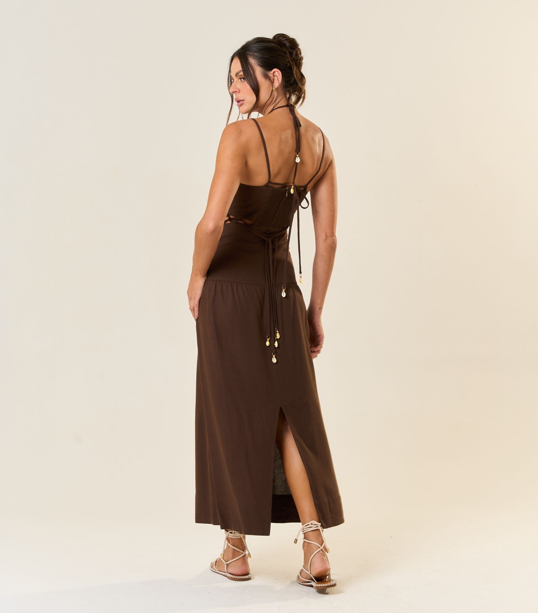 Vestido de Linho marrom-café Ale