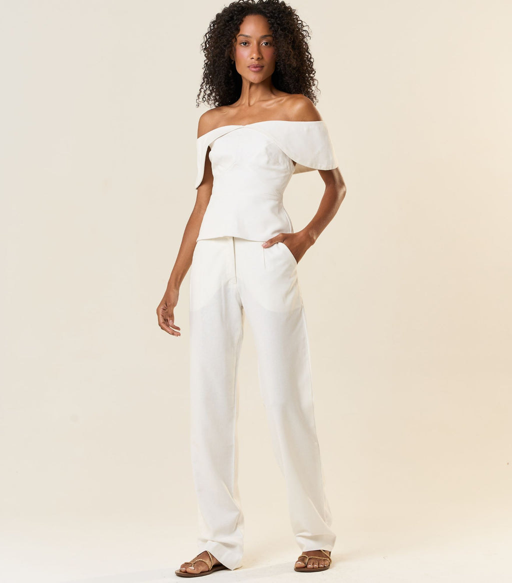 Top de linho off-white Dani