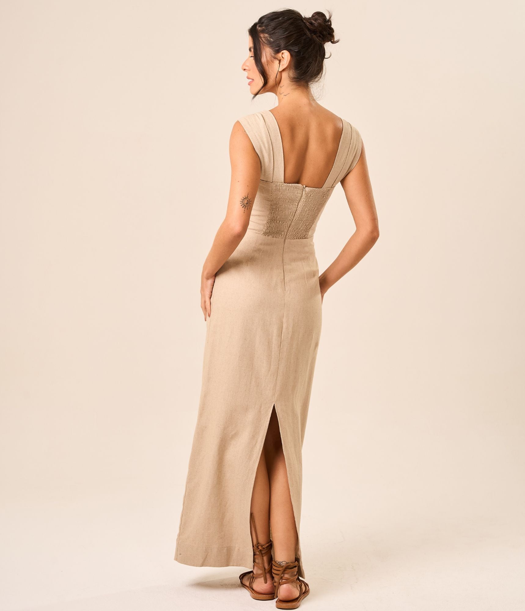 Vestido de Linho areia Erica